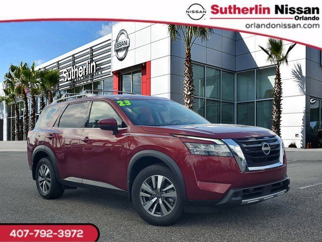 2023 Nissan Pathfinder SL