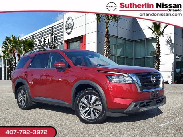 2023 Nissan Pathfinder SL