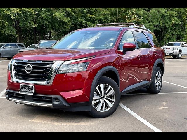 2023 Nissan Pathfinder SL