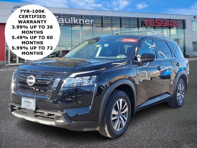 2023 Nissan Pathfinder SL