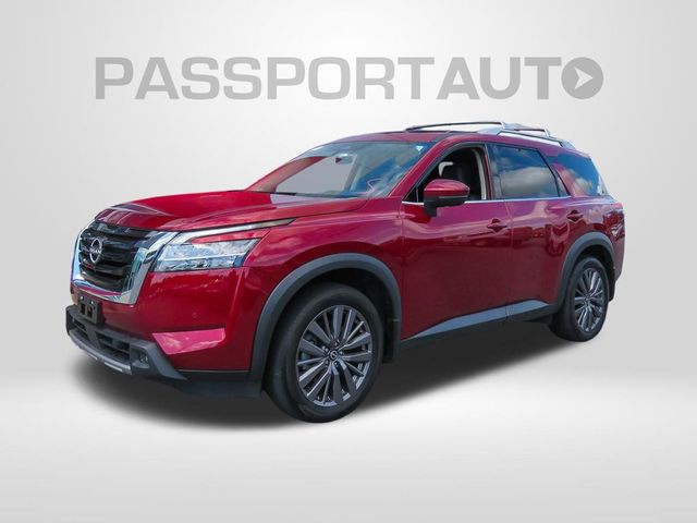 2023 Nissan Pathfinder SL