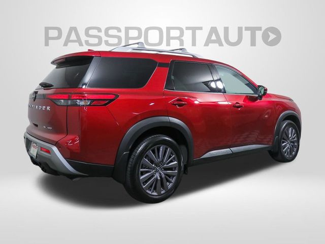 2023 Nissan Pathfinder SL