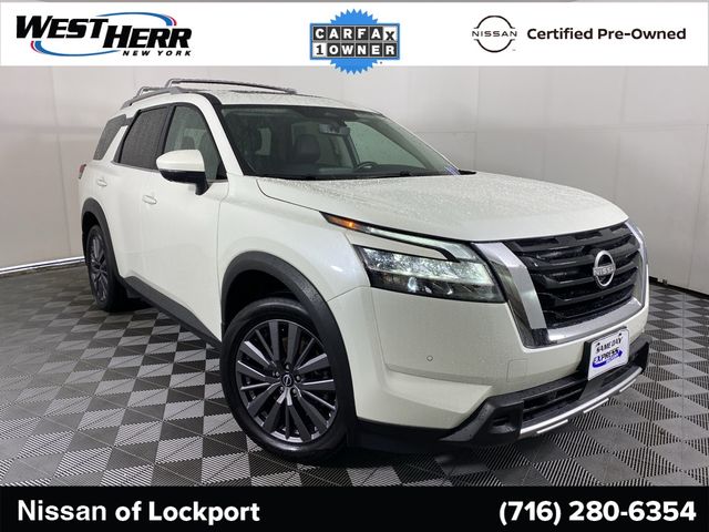 2023 Nissan Pathfinder SL