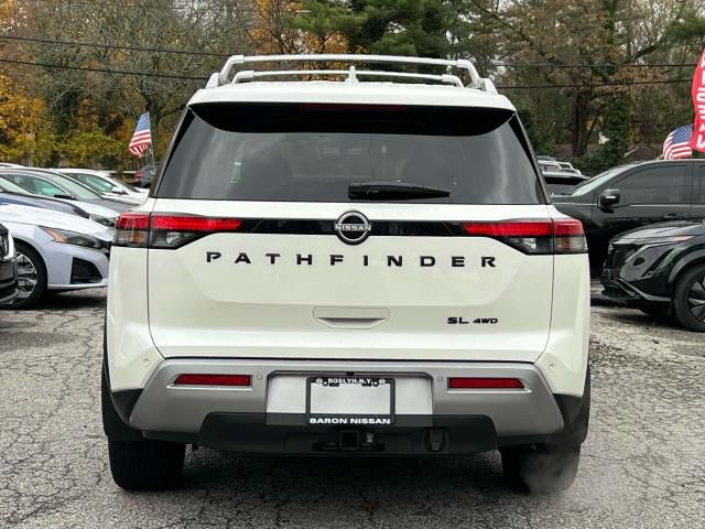 2023 Nissan Pathfinder SL