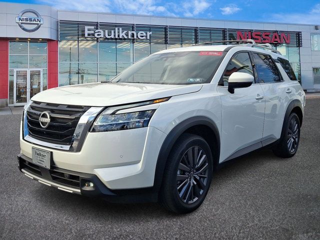 2023 Nissan Pathfinder SL