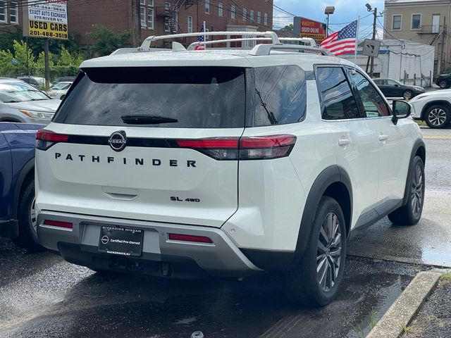 2023 Nissan Pathfinder SL