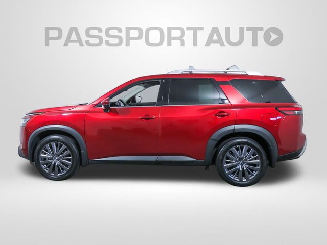 2023 Nissan Pathfinder SL