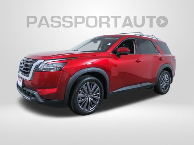 2023 Nissan Pathfinder SL