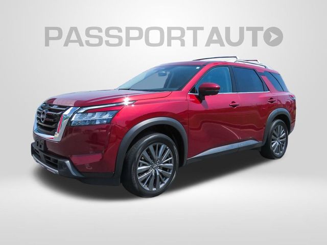 2023 Nissan Pathfinder SL