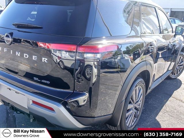 2023 Nissan Pathfinder SL