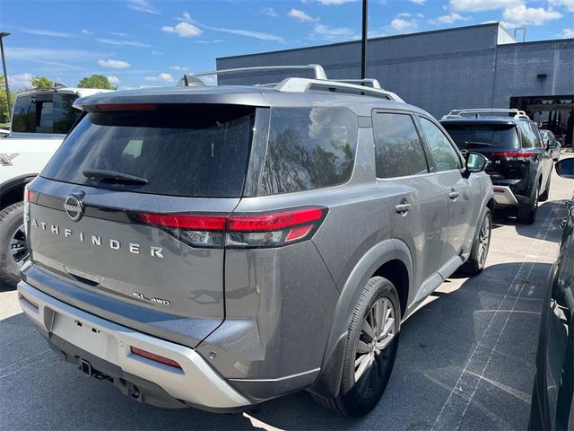 2023 Nissan Pathfinder SL