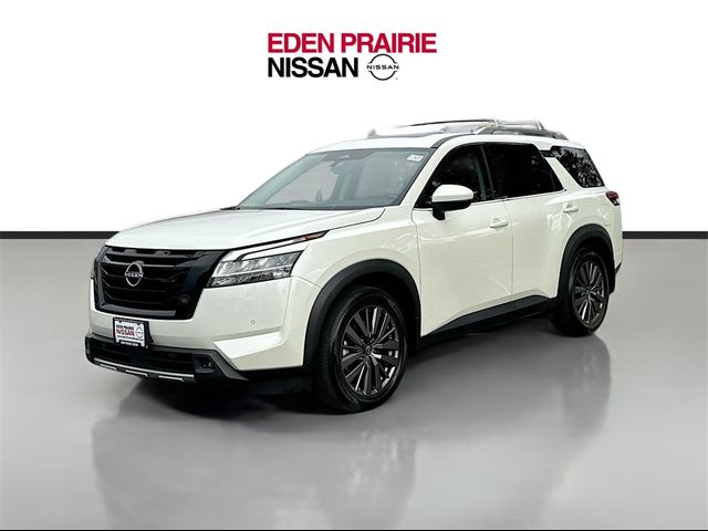 2023 Nissan Pathfinder SL