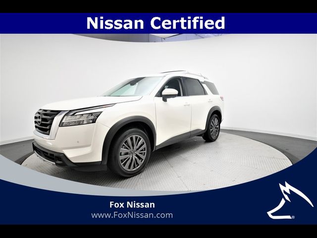 2023 Nissan Pathfinder SL