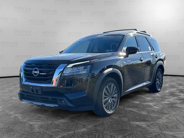 2023 Nissan Pathfinder SL