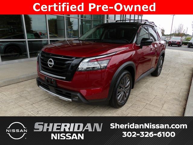 2023 Nissan Pathfinder SL