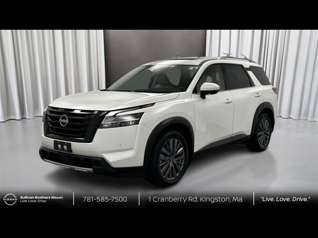 2023 Nissan Pathfinder SL