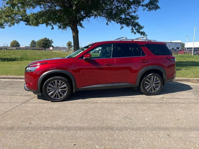 2023 Nissan Pathfinder SL