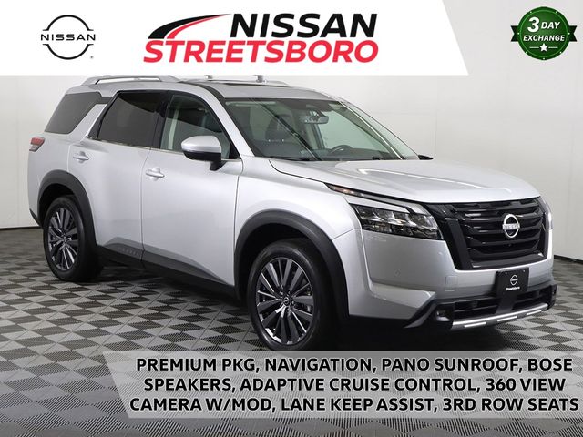 2023 Nissan Pathfinder SL