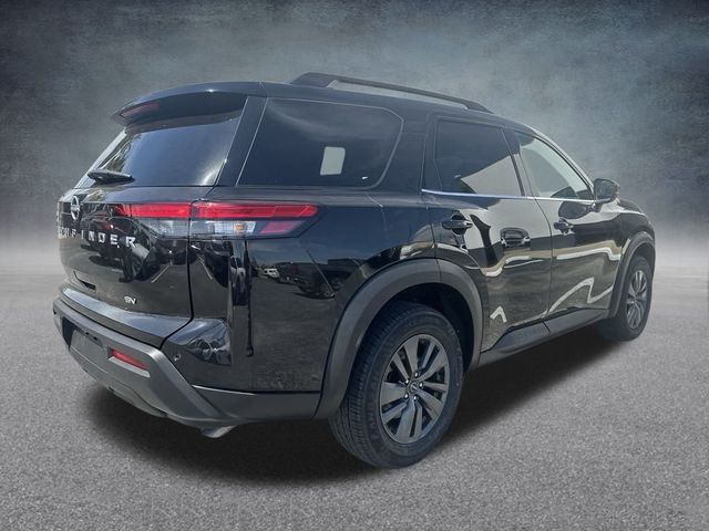 2023 Nissan Pathfinder SV