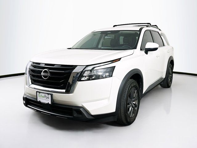 2023 Nissan Pathfinder SV