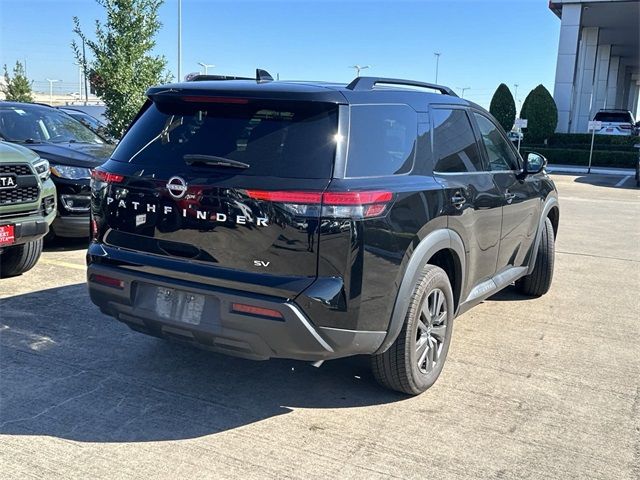 2023 Nissan Pathfinder SV