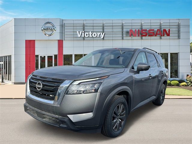 2023 Nissan Pathfinder SV