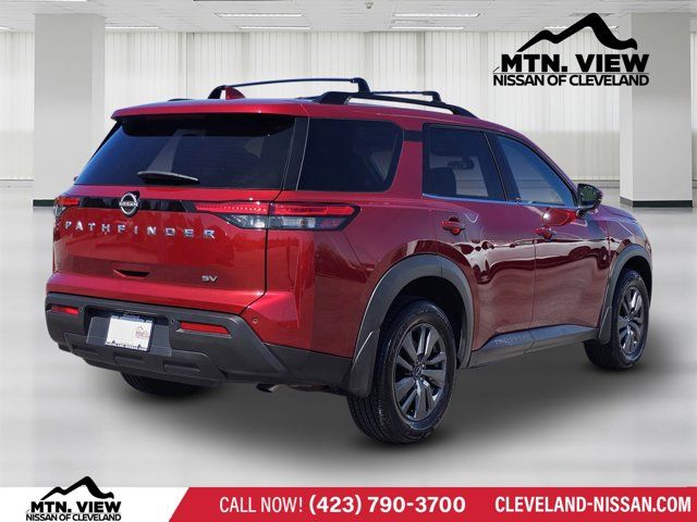 2023 Nissan Pathfinder SV