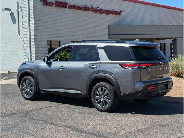 2023 Nissan Pathfinder SV