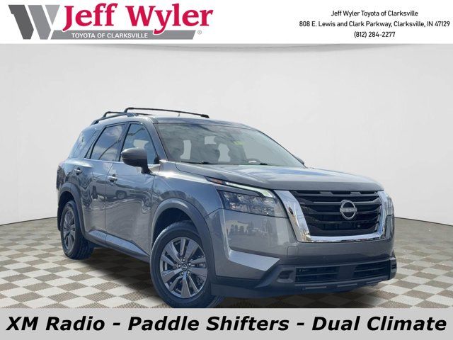 2023 Nissan Pathfinder SV