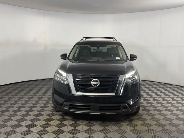 2023 Nissan Pathfinder SV