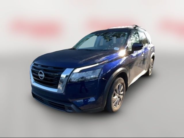 2023 Nissan Pathfinder SV