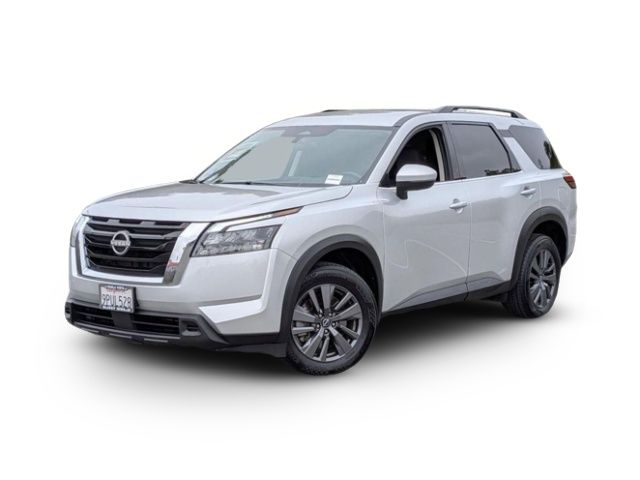 2023 Nissan Pathfinder SV