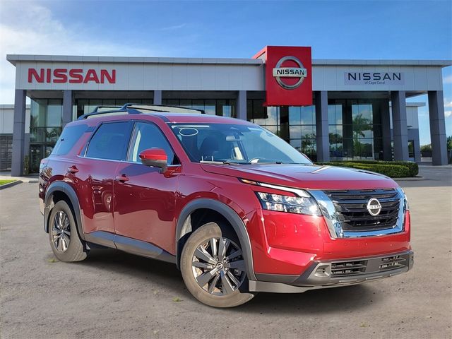 2023 Nissan Pathfinder SV