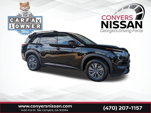 2023 Nissan Pathfinder SV