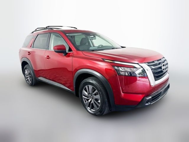 2023 Nissan Pathfinder SV