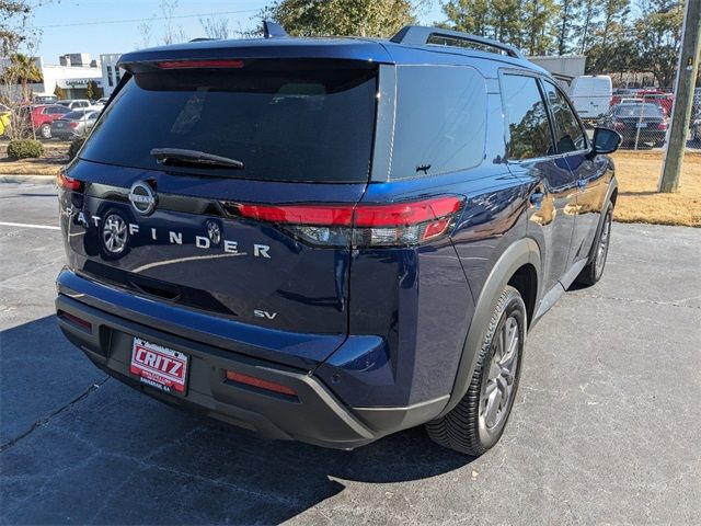 2023 Nissan Pathfinder SV