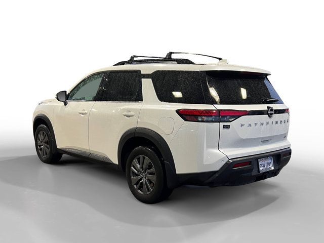 2023 Nissan Pathfinder SV