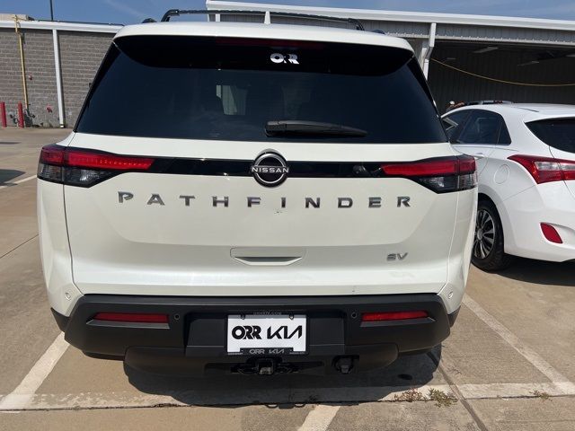 2023 Nissan Pathfinder SV