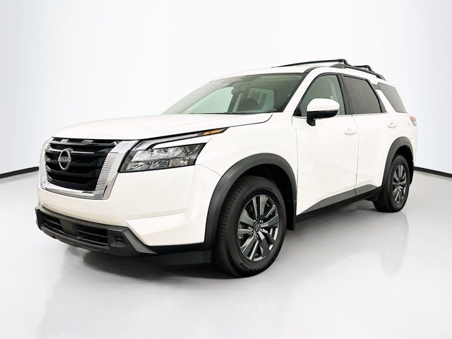 2023 Nissan Pathfinder SV