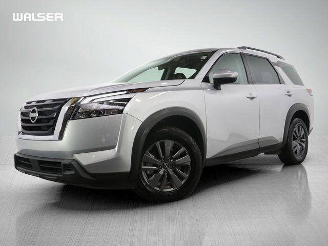 2023 Nissan Pathfinder SV