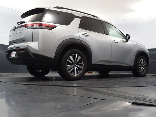 2023 Nissan Pathfinder SV