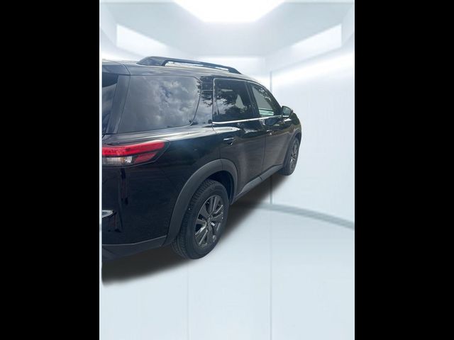 2023 Nissan Pathfinder SV