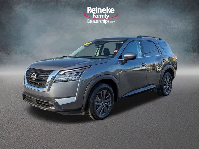 2023 Nissan Pathfinder SV