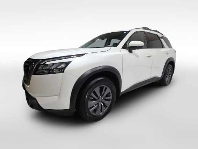 2023 Nissan Pathfinder SV