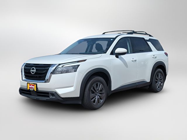 2023 Nissan Pathfinder SV