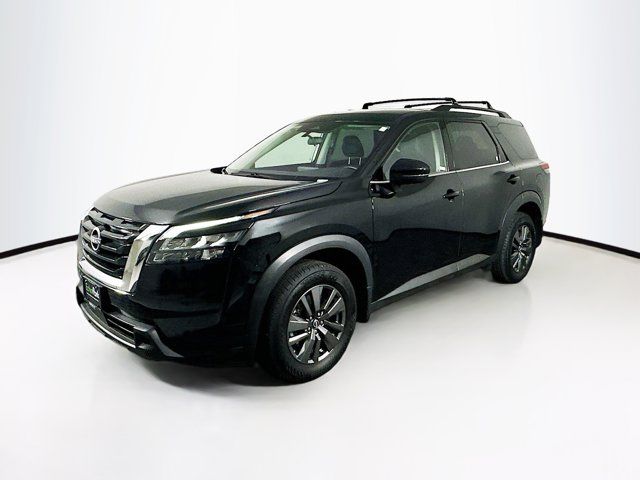 2023 Nissan Pathfinder SV