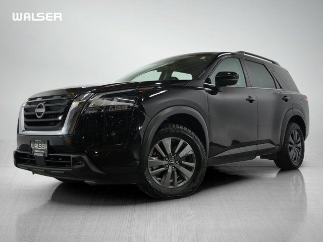 2023 Nissan Pathfinder SV