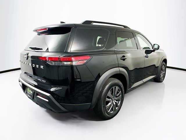 2023 Nissan Pathfinder SV