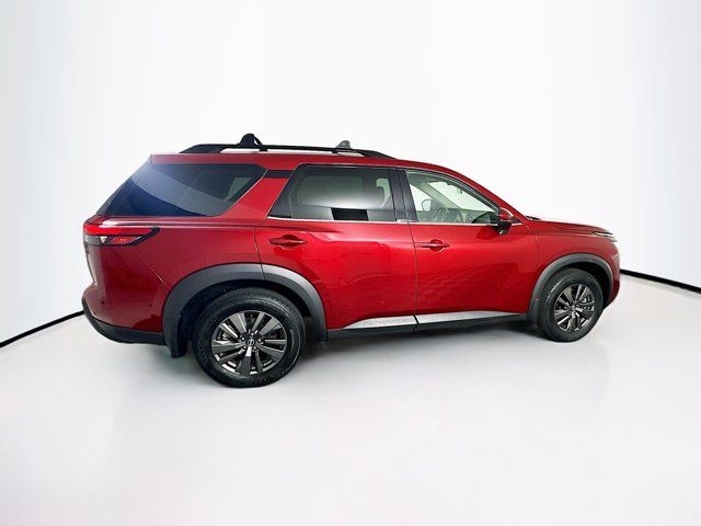 2023 Nissan Pathfinder SV