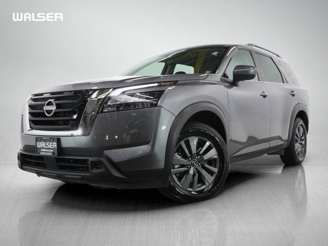 2023 Nissan Pathfinder SV